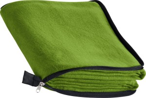 2-w-1 koc z polaru/poduszka 'radcliff'